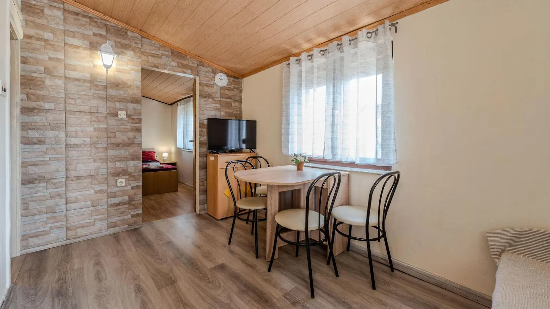 Apartmani Prpic Vir 0*,  Horvátország